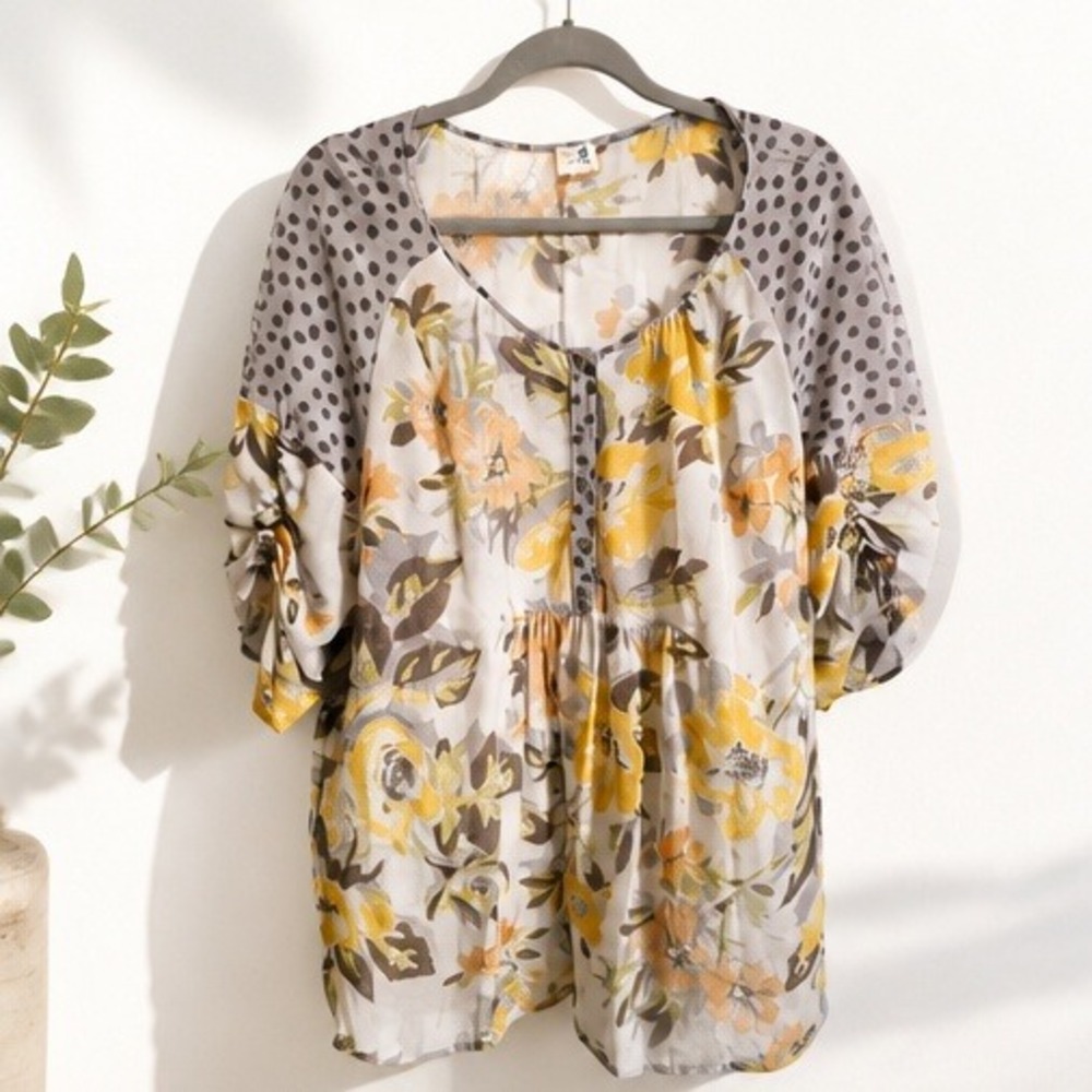 Edme & Esyllte 12 Anthropologie Silk Floral Polka Dot Blouse Gray Yellow Larelge